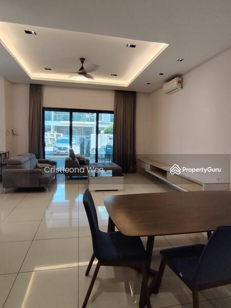 Untuk Disewa - 2-storey Terrace House at 16 Sierra