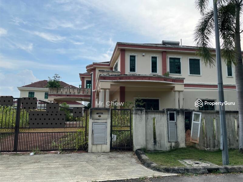 For Sale - Bungalow at Kota Warisan