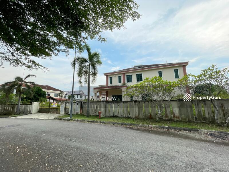 For Sale - Bungalow at Kota Warisan