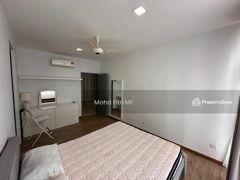 Untuk Disewa - Lakefront Residence