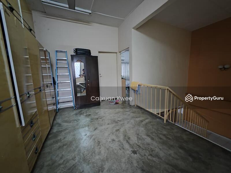 For Sale - Kulai Taman Pertama Batu 21