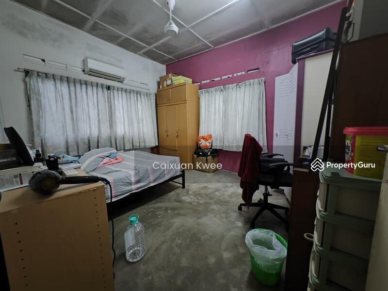 For Sale - Kulai Taman Pertama Batu 21