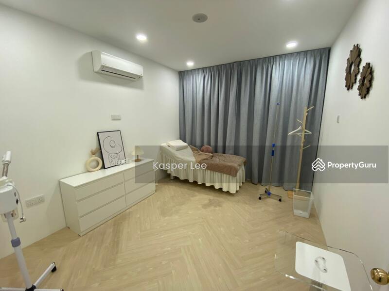 For Sale - Austin V Square