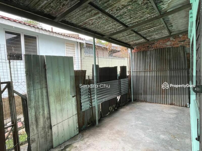 For Sale - 1-storey Terraced House at Kampung Baru Kundang