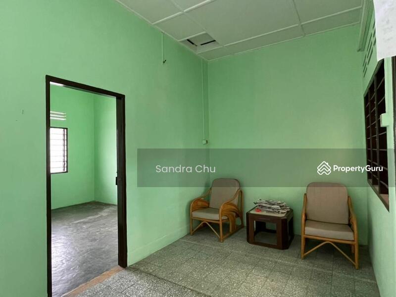 For Sale - 1-storey Terraced House at Kampung Baru Kundang