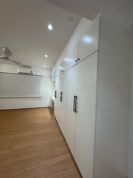 For Rent - Park Rose