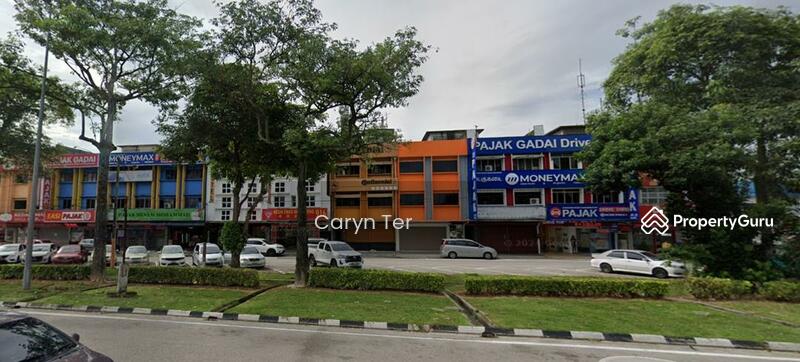 For Rent - Kawasan Perindustrian Pandan ( Facing Main Road / 2 Units Adjoining ) Shoplot ( Ground Floor )