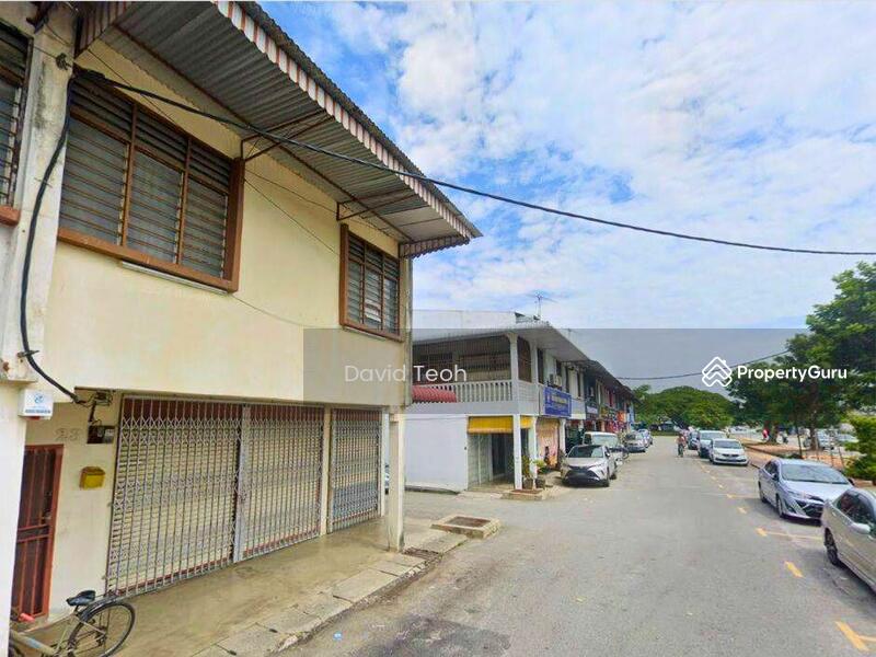 Untuk Disewa - Simpang Ampat Ground Floor Shoplot for Rent at Taman Merak Jaya