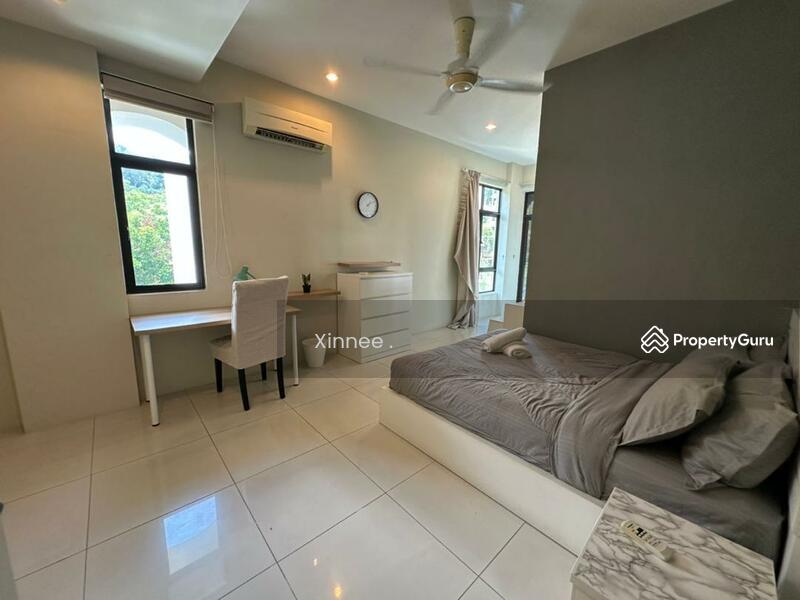 For Rent - Moonlight Bay