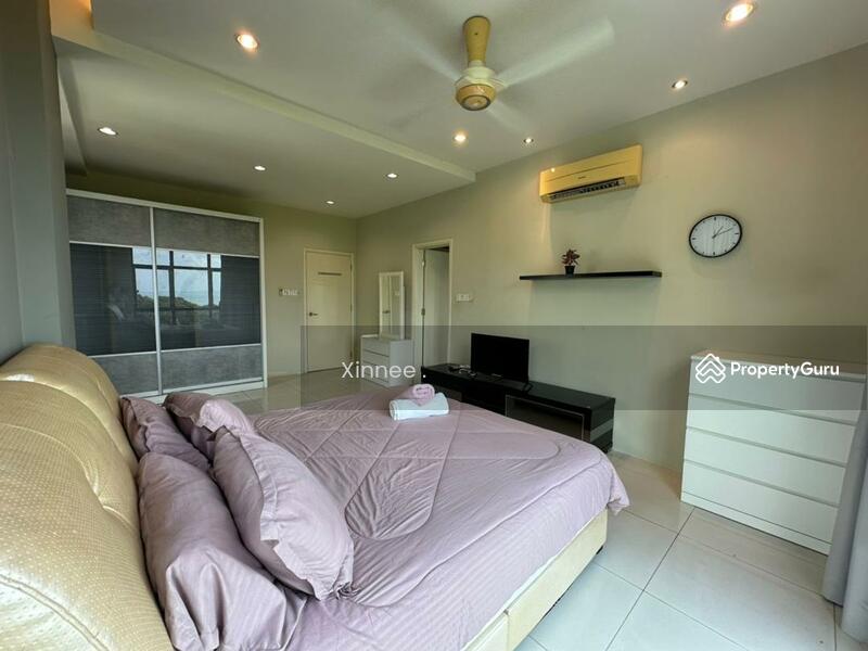 For Rent - Moonlight Bay