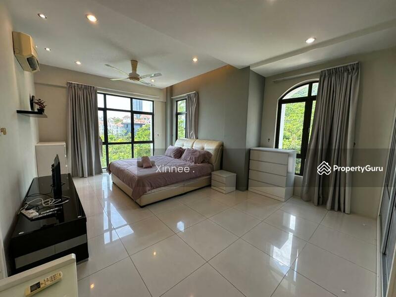 For Rent - Moonlight Bay