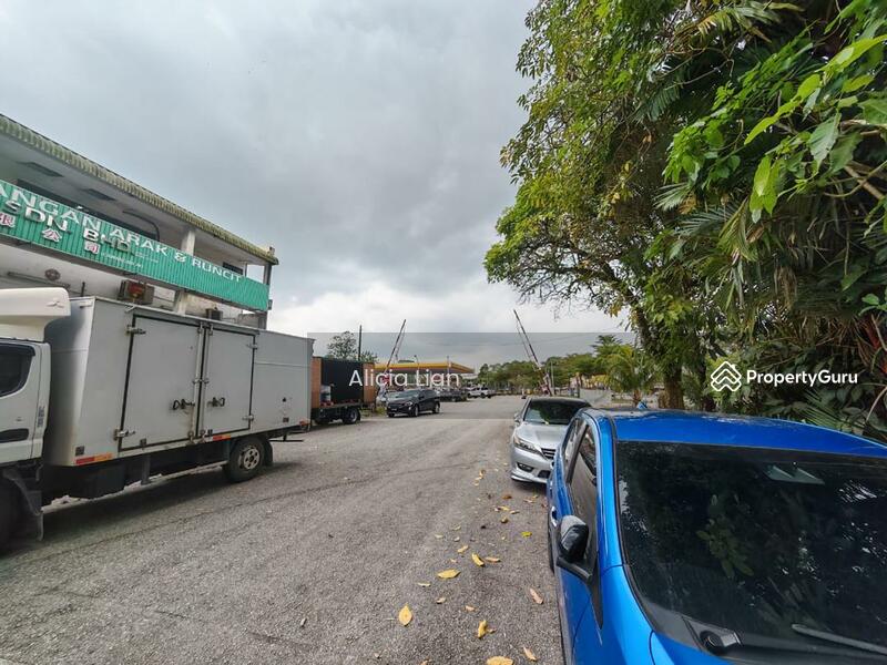 For Sale - Permas Jaya @ 1.5 Storey Terrace Factory