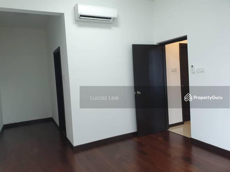 Untuk Dijual - Molek Regency