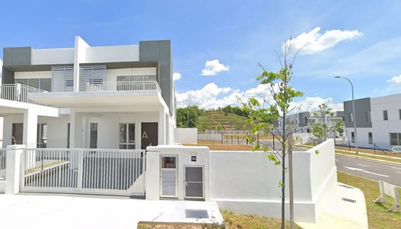 Cluster House for Sale in Pekan Pajam (Mantin) - Allen . - Exterior - PropertyGuru.com.my