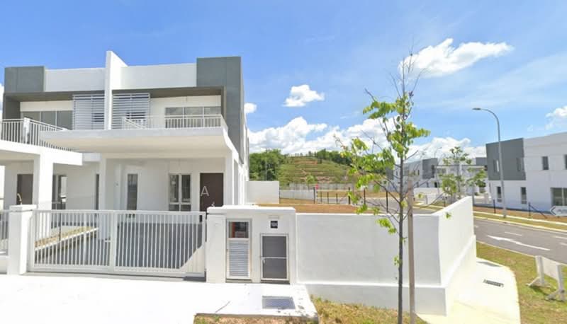 Cluster House for Sale in Pekan Pajam (Mantin) - Allen . - Exterior - PropertyGuru.com.my