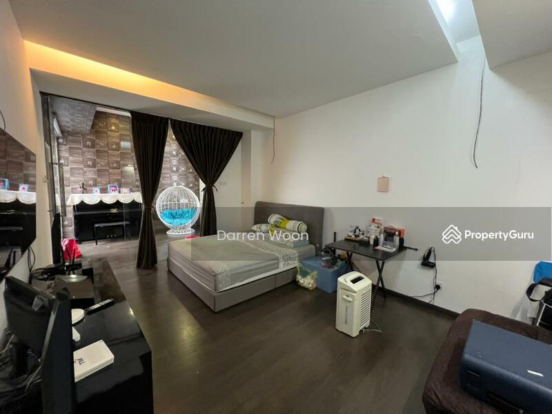 Untuk Dijual - Setia Tropika Setias Tropikas