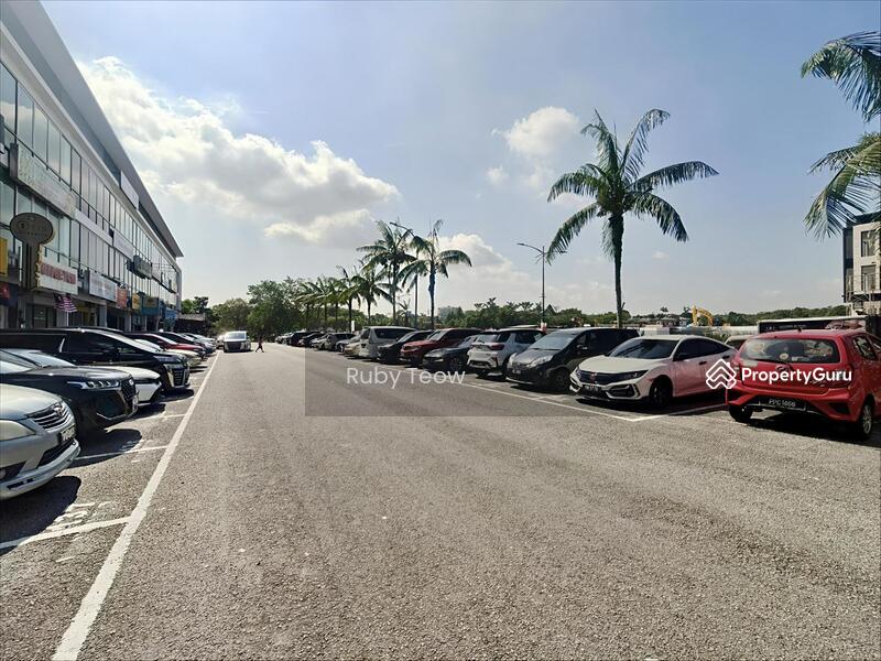 For Sale - Taman Setia Tropika – 3 Storey Shop Lot (Tenanted) for Sale