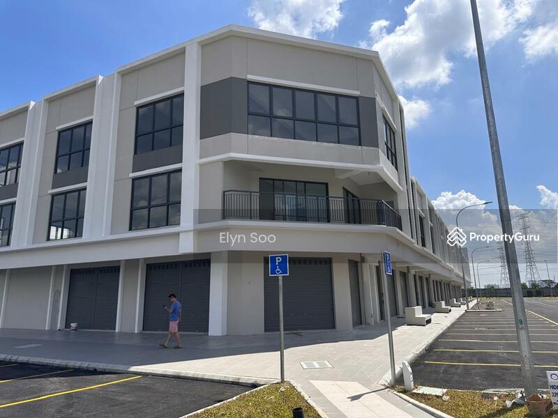 For Rent - ( Cheapest 2-Storey Rent ) Uptown Square 2 @ Bandar Rimbayu