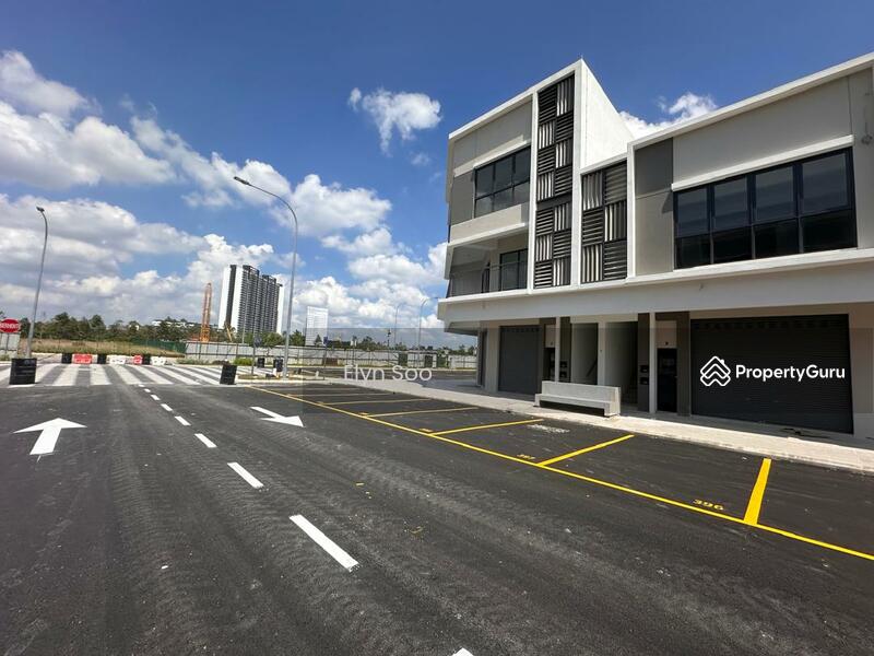 For Rent - ( Cheapest 2-Storey Rent ) Uptown Square 2 @ Bandar Rimbayu