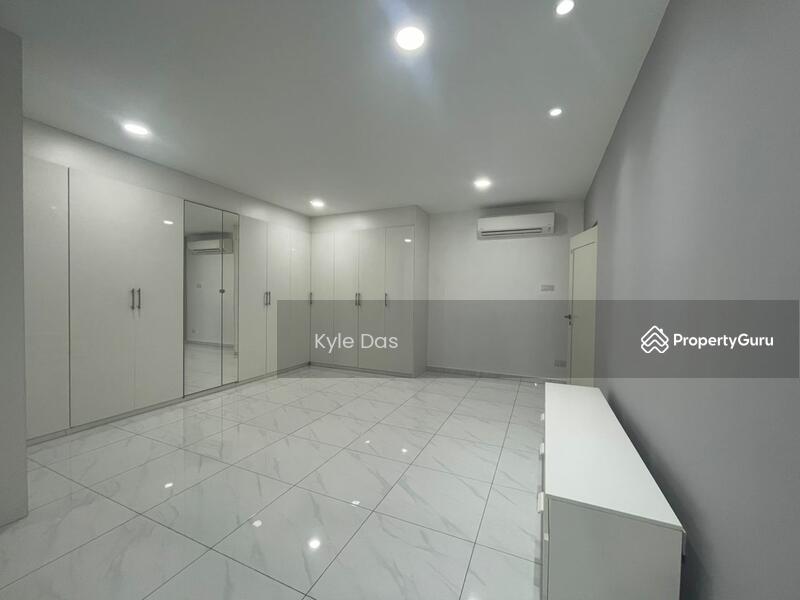 For Sale - Sri Mulia