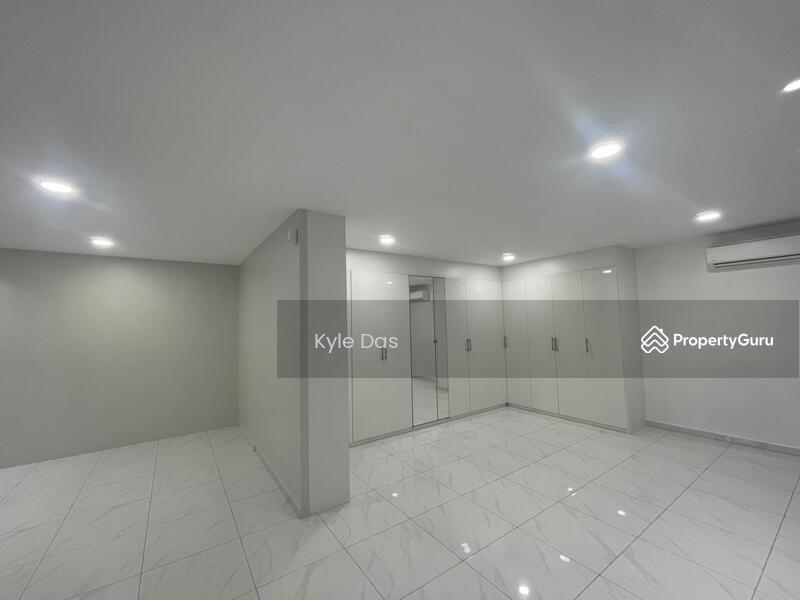 For Sale - Sri Mulia