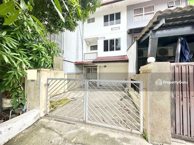 Untuk Dijual - NEAR LRT, REFURBISHED 3 Storey Terrace Taman Dagang Ampang