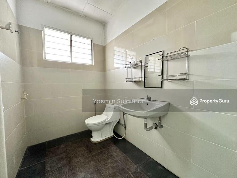 Untuk Dijual - NEAR LRT, REFURBISHED 3 Storey Terrace Taman Dagang Ampang