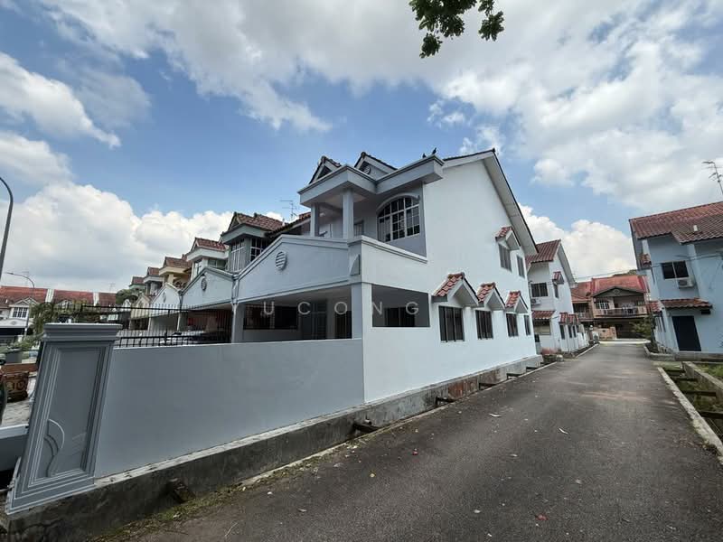 2-storey Terraced House for Sale in Taman Sri Putra (Tampoi) - Yucong . - Exterior - PropertyGuru.com.my