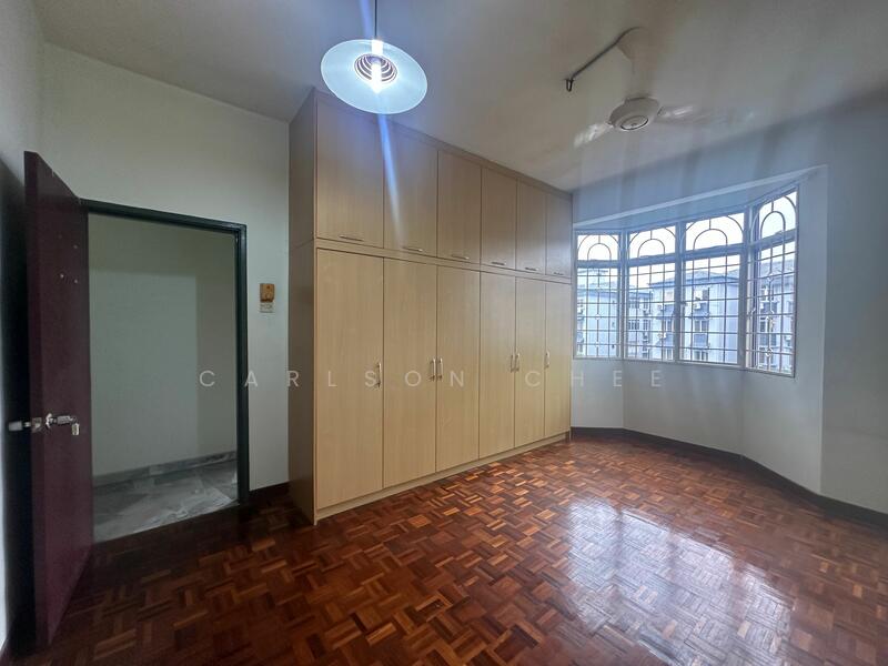 Untuk Disewa - Subang Perdana Goodyear Court 10