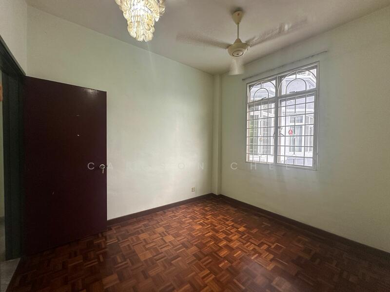 Untuk Disewa - Subang Perdana Goodyear Court 10