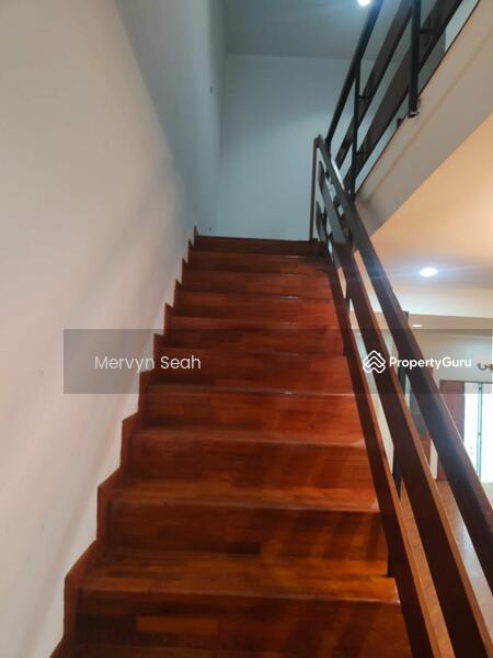 Untuk Dijual - JALAN BATU BUKIT