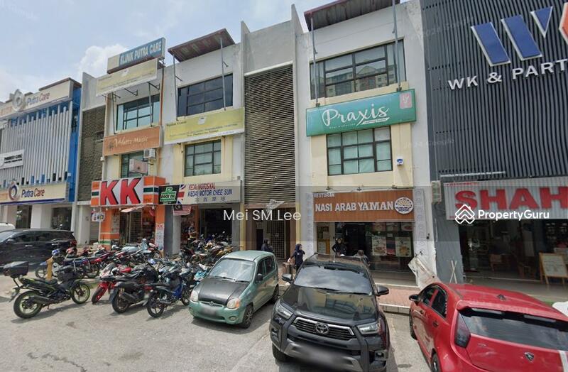 Putra Walk, Seri Kembangan 