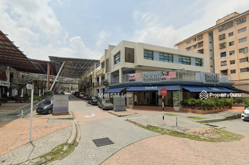 Putra Walk, Seri Kembangan 