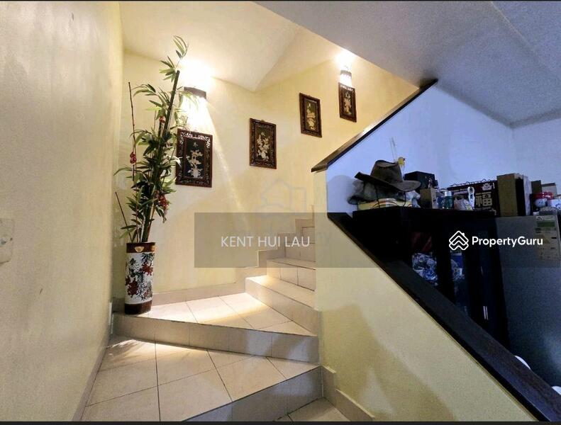 For Sale - Taman Prima Tropika