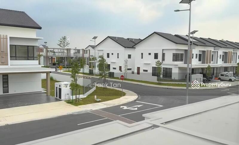 For Sale - Terraced House at Bandar Gamuda Cove