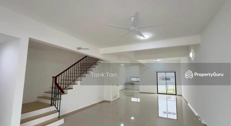 For Sale - Terraced House at Bandar Gamuda Cove