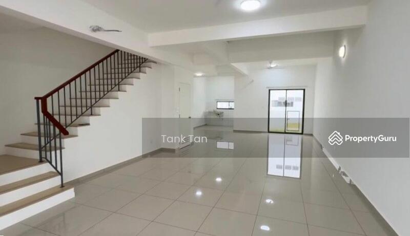 For Sale - Terraced House at Bandar Gamuda Cove