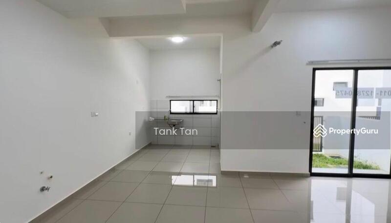 For Sale - Terraced House at Bandar Gamuda Cove