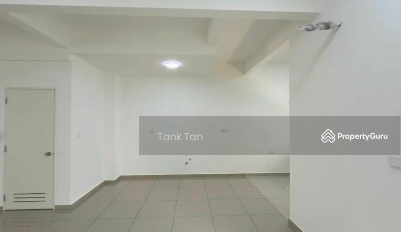 For Sale - Terraced House at Bandar Gamuda Cove