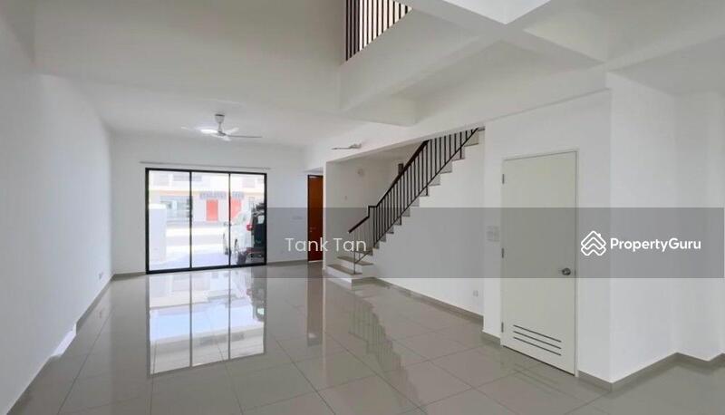 For Sale - Terraced House at Bandar Gamuda Cove