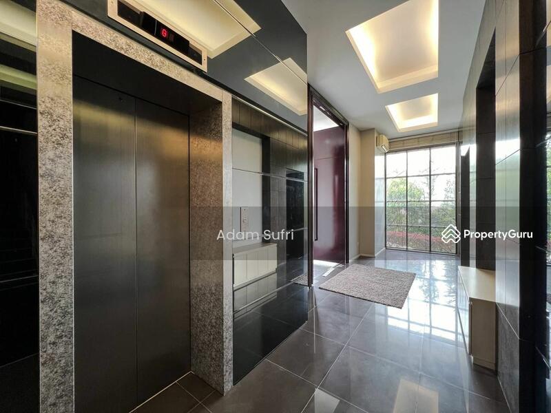 For Sale - 3.5-storey Terraced House at Country Heights Damansara