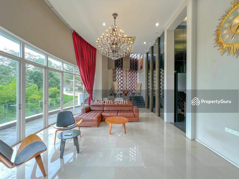 For Sale - 3.5-storey Terraced House at Country Heights Damansara