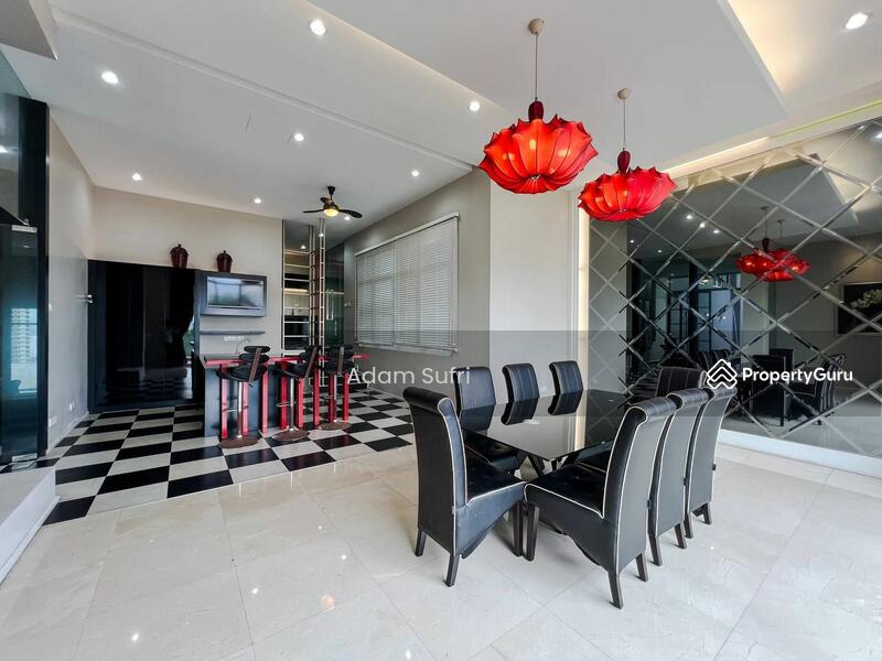 For Sale - 3.5-storey Terraced House at Country Heights Damansara