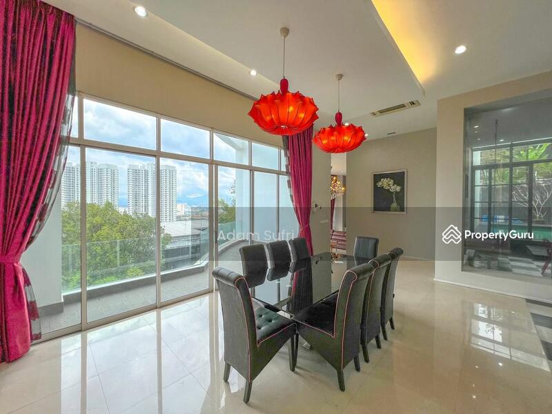 For Sale - 3.5-storey Terraced House at Country Heights Damansara