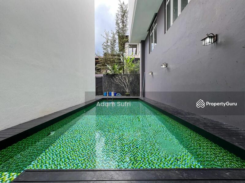 For Sale - 3.5-storey Terraced House at Country Heights Damansara