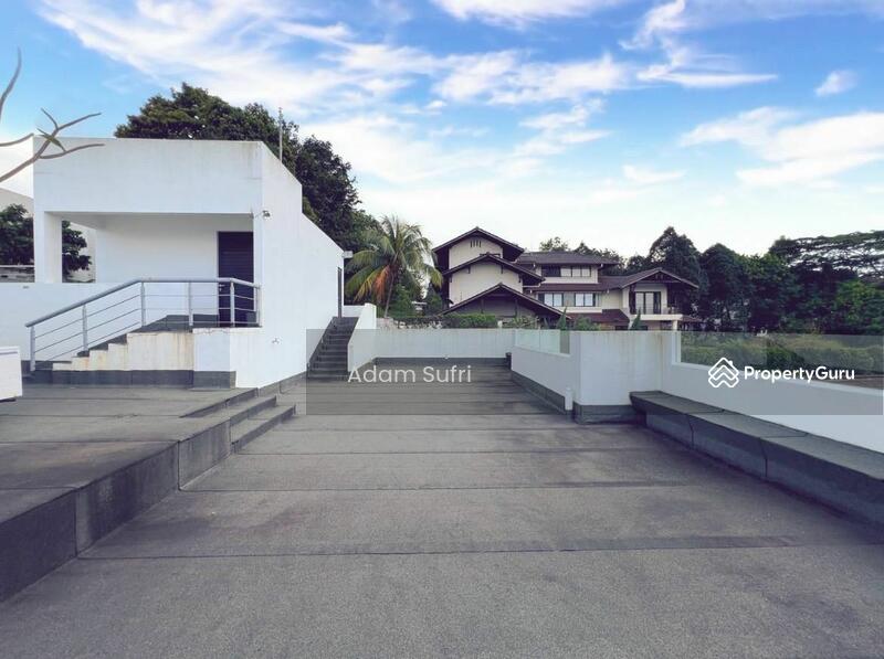 For Sale - 3.5-storey Terraced House at Country Heights Damansara