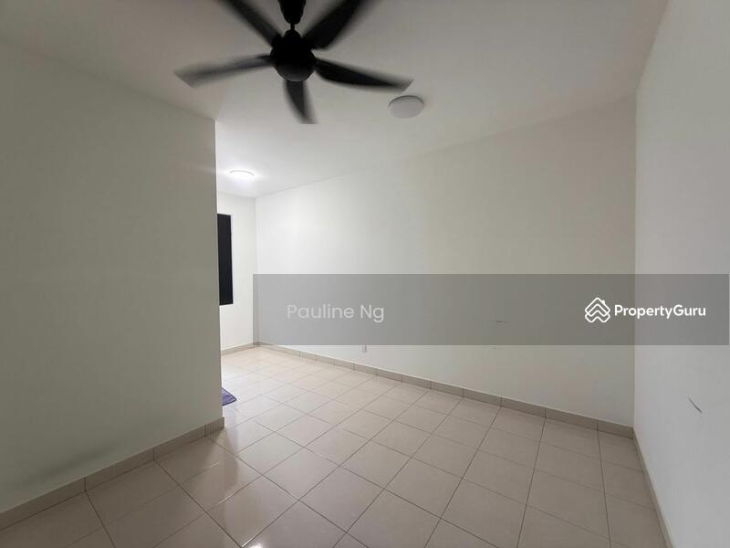 Untuk Disewa - 2-storey Terrace House at Taman Austin Duta