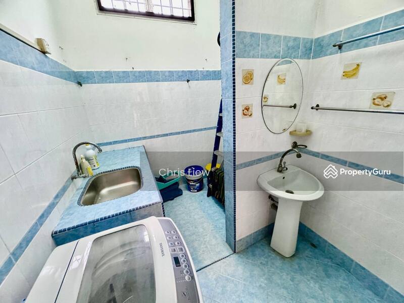 Untuk Dijual - Tampoi Tampoi Tampois