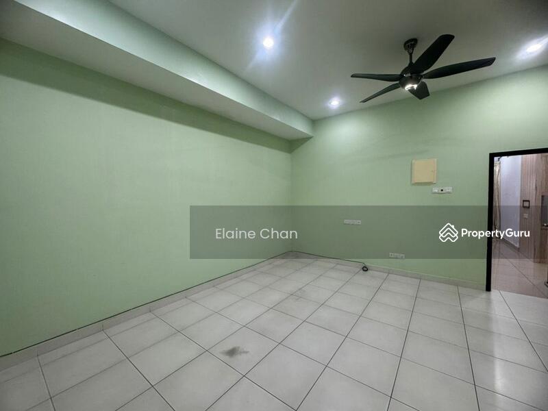 For Rent - Taman Impian Emas @ Double storey Terrace house