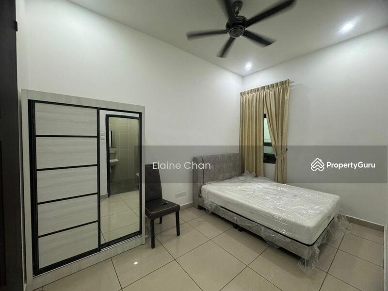 For Rent - Taman Impian Emas @ Double storey Terrace house